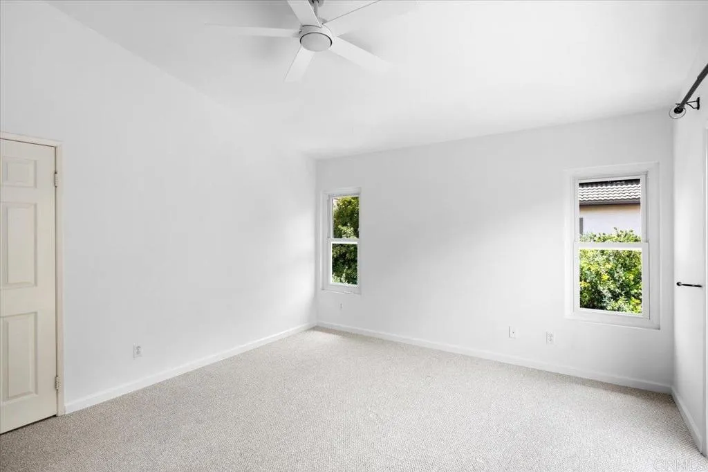 https://cdn.realtyfeed.com/cdn/127/306754587/f2b5923dc5c81c2b26cb068db5140276.webp