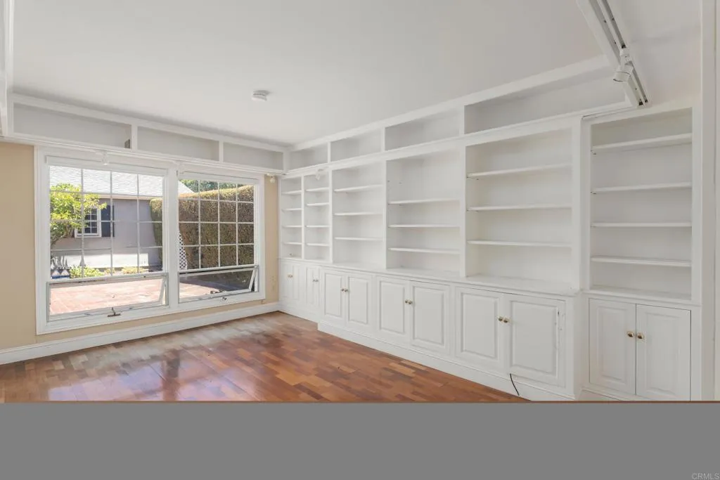 https://cdn.realtyfeed.com/cdn/127/306754588/4665728570bf17023afcf9210aef8445.webp