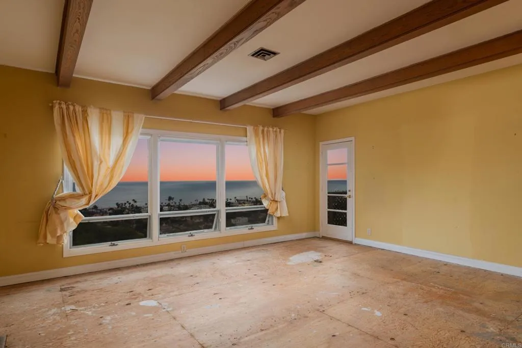 https://cdn.realtyfeed.com/cdn/127/306754588/6ab94fc9a68c00bc82d10f5fc9045a17.webp