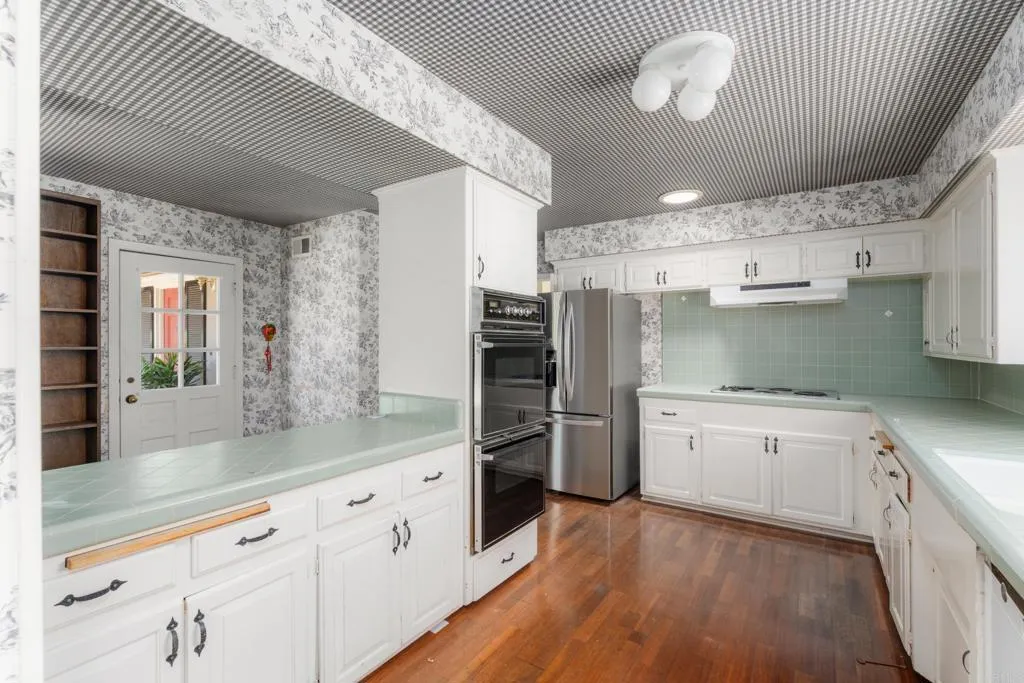 https://cdn.realtyfeed.com/cdn/127/306754588/9d73830477f3046d76479652bc6ba89e.webp