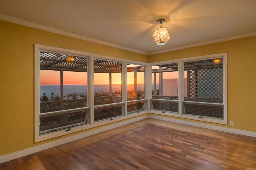 https://cdn.realtyfeed.com/cdn/127/306754588/e11935458f2da17715198da34a409113.webp