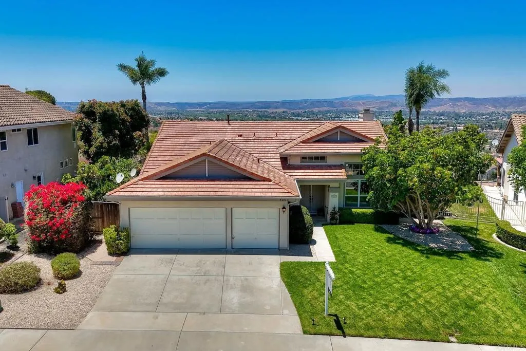 https://cdn.realtyfeed.com/cdn/127/306754591/013b1b6dfc52116ae7303bf83b39e4ce.webp