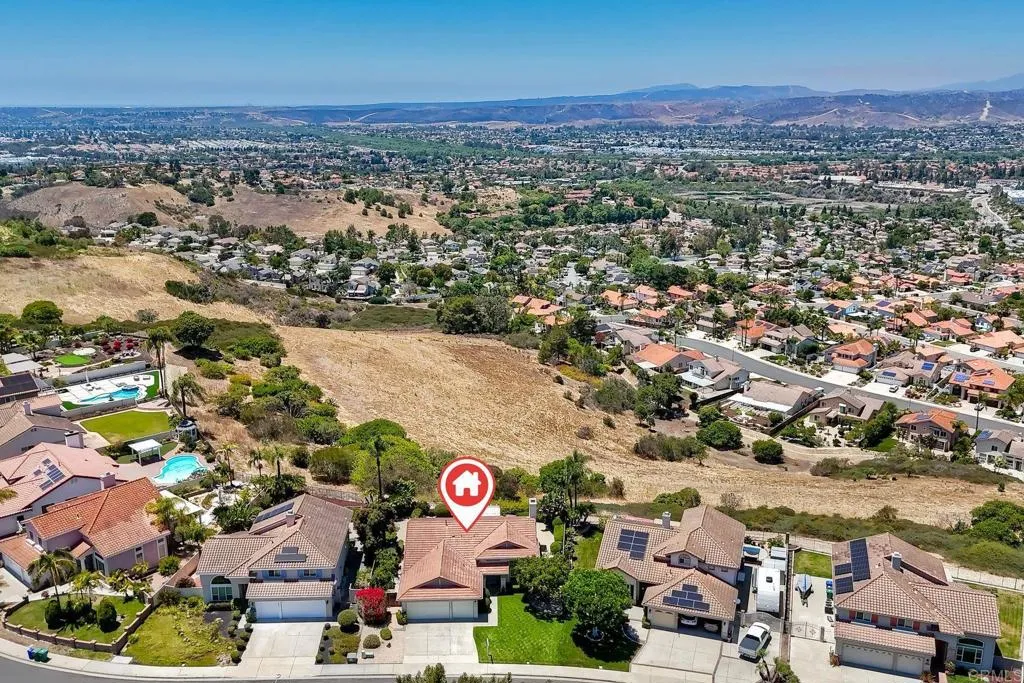 https://cdn.realtyfeed.com/cdn/127/306754591/12368765352aec57c9ae7b9abea930e7.webp