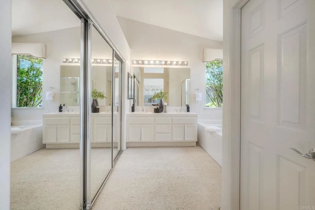 https://cdn.realtyfeed.com/cdn/127/306754591/348f9c9d0a8df8068dd305fd04d17057.webp