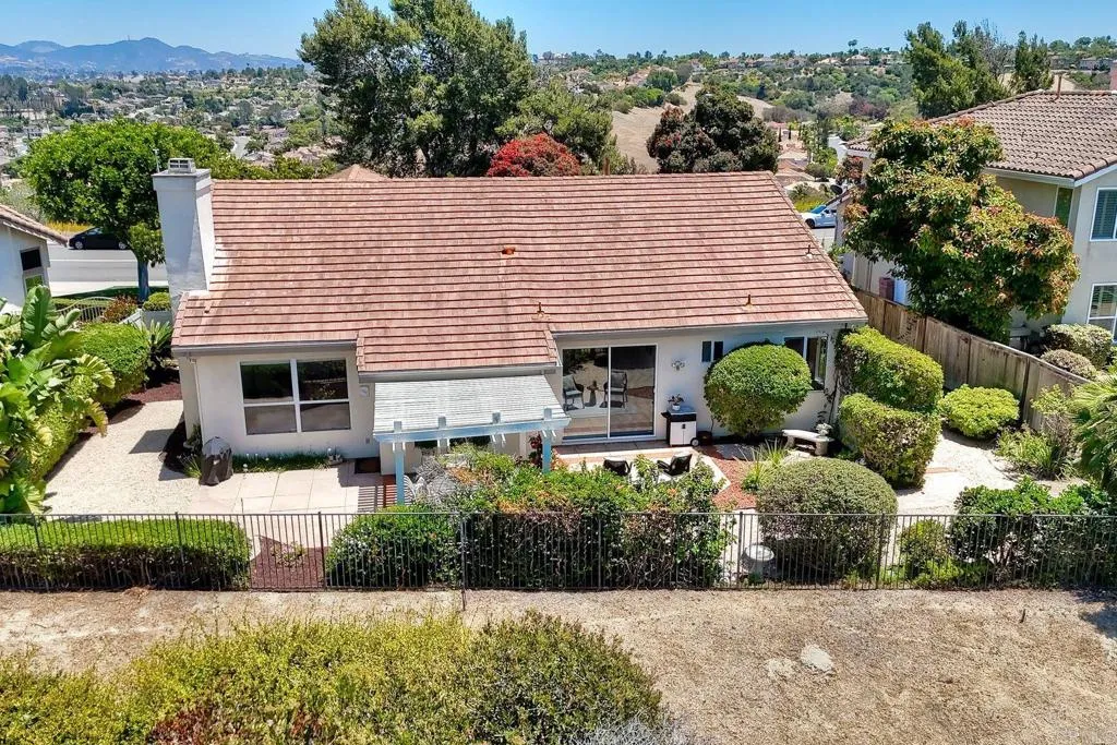 https://cdn.realtyfeed.com/cdn/127/306754591/575acd41658e6e4bfeaa03b741eb17fa.webp