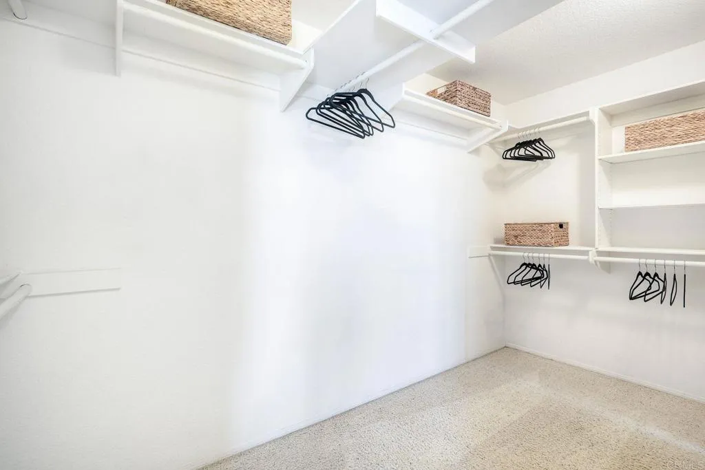 https://cdn.realtyfeed.com/cdn/127/306754591/6749d640c92c22ce6c3aa9e304e1ef81.webp
