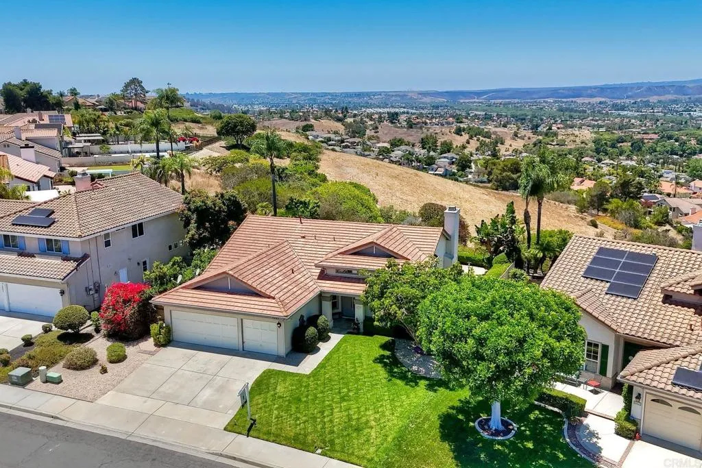 https://cdn.realtyfeed.com/cdn/127/306754591/783fd5233de034c33b20f3e9ec3ea046.webp