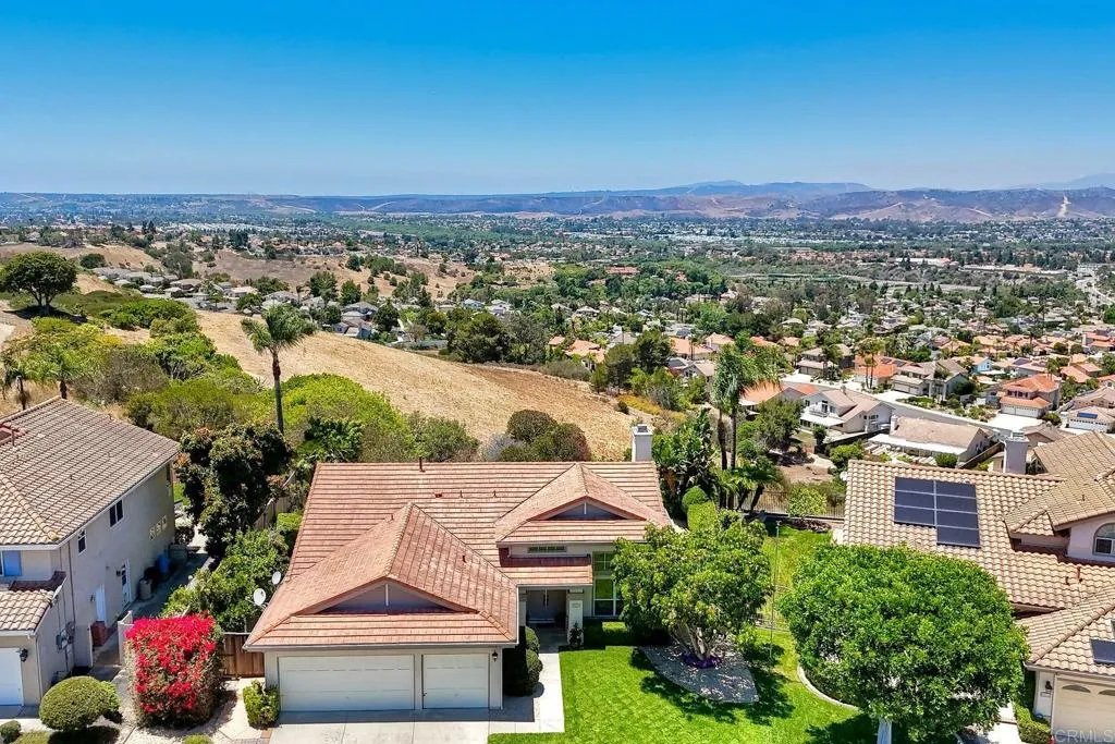 https://cdn.realtyfeed.com/cdn/127/306754591/88bba449494e42bedac77cf6153bb03e.webp