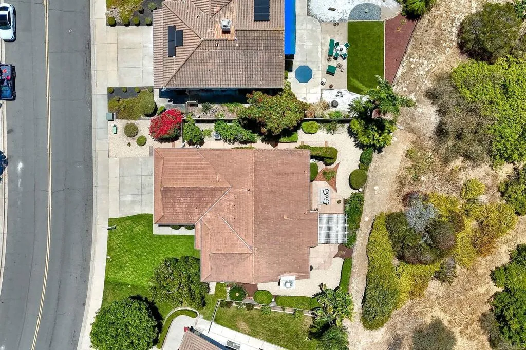 https://cdn.realtyfeed.com/cdn/127/306754591/90eea15fbb1a9fbb7abf0f62171b9b66.webp