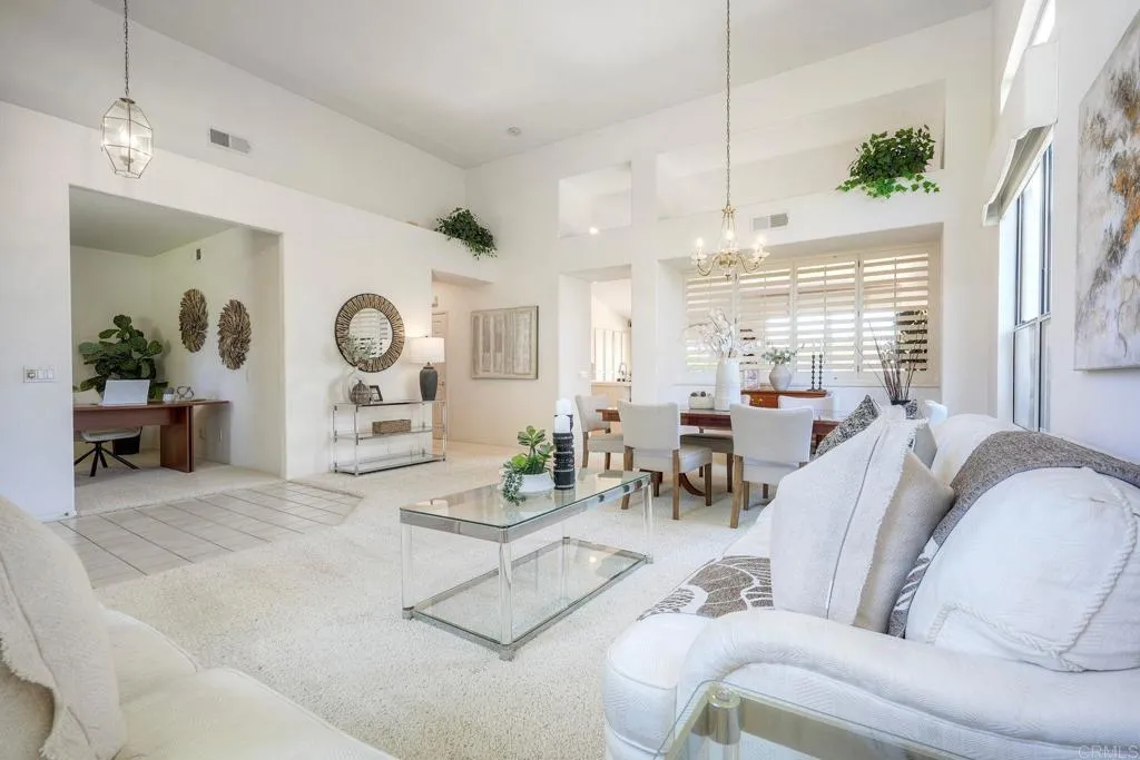 https://cdn.realtyfeed.com/cdn/127/306754591/917c6f1b16c088b25037293f99997f03.webp