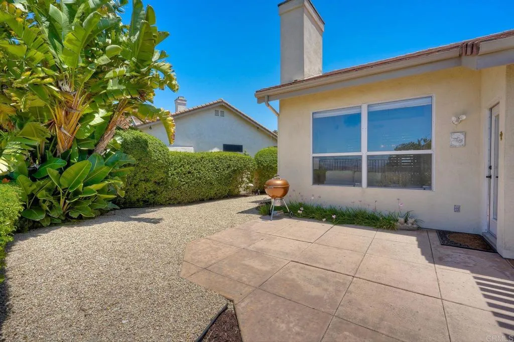 https://cdn.realtyfeed.com/cdn/127/306754591/de71b30cdf4e682a32da0b1bfa27b9a2.webp