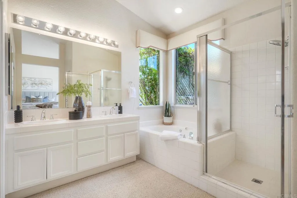 https://cdn.realtyfeed.com/cdn/127/306754591/fdadd2c934fa5f1c967e8971a7a442eb.webp