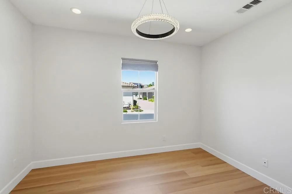 Photo #18: PTP2604896 Listing: Photo #18