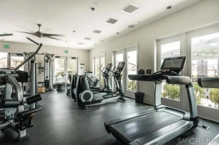 https://cdn.realtyfeed.com/cdn/127/306754596/aa801f779993192775de11d6d86cd15c.webp