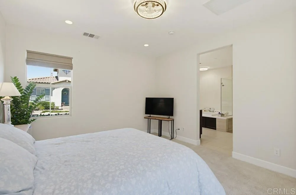 https://cdn.realtyfeed.com/cdn/127/306754596/ba992bc36f4d84d96f9b2136f05806a1.webp