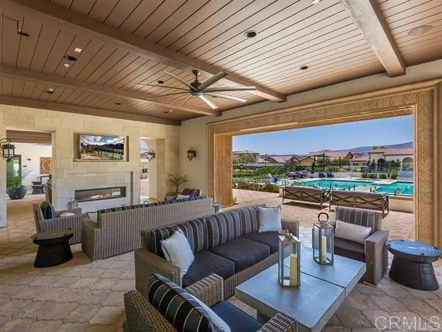 https://cdn.realtyfeed.com/cdn/127/306754596/c70562189e2432cfacbe8e81cb62d71d.webp