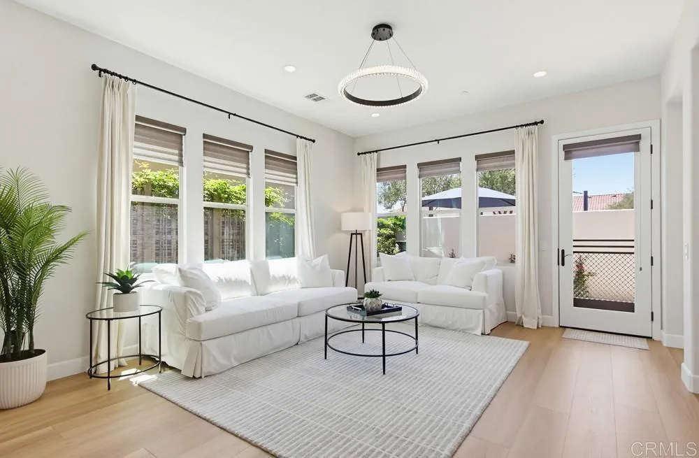 https://cdn.realtyfeed.com/cdn/127/306754596/dda7300b769019e2161c496da32581aa.webp