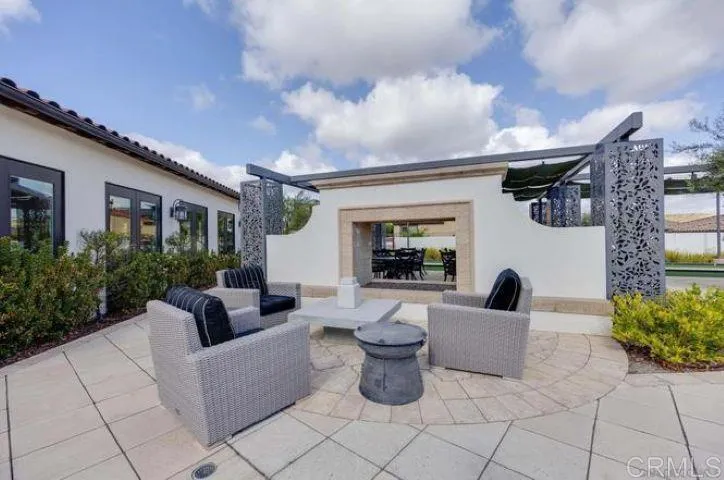 https://cdn.realtyfeed.com/cdn/127/306754596/e4816225d9c43f1c15ebdb9b5329f066.webp