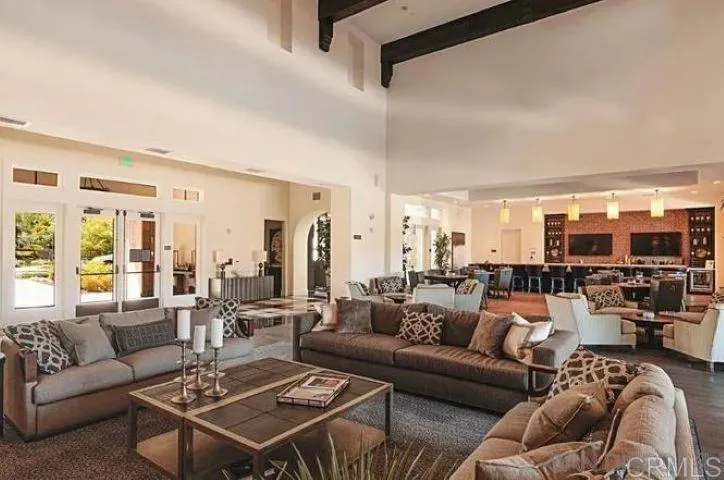 https://cdn.realtyfeed.com/cdn/127/306754596/e89dad615ca5a0925d22a0a6dd5fb61d.webp