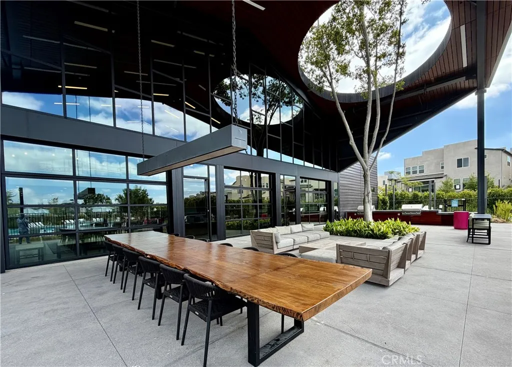 https://cdn.realtyfeed.com/cdn/127/306754610/0c3196edffe50d11725a5d83a99405d0.webp