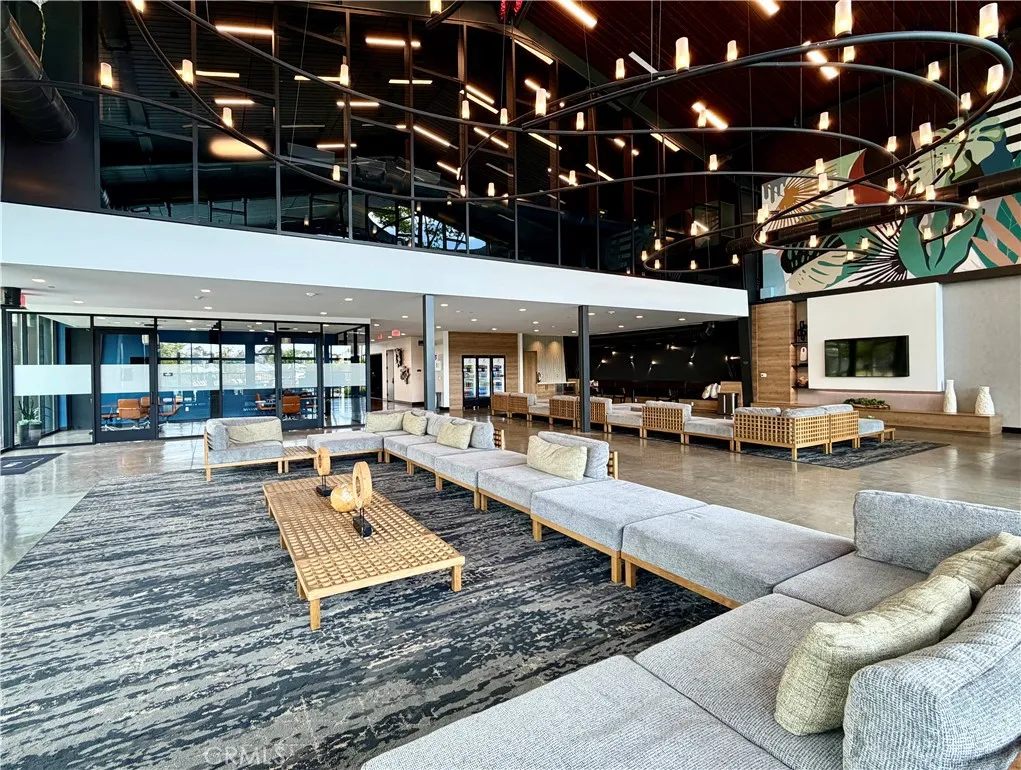 https://cdn.realtyfeed.com/cdn/127/306754610/b65e452ebe9e960e2989040d4e46d853.webp