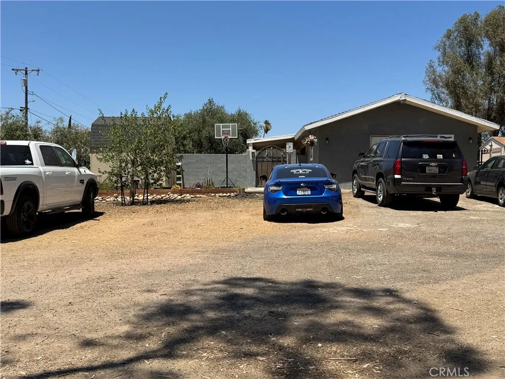 20283 Oakhill, Madera, CA 93638 - Main photo, Madera, CA