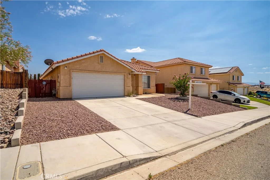 17557 Caprice, Victorville, CA 92395 - Photo 2 of 47, Victorville, CA