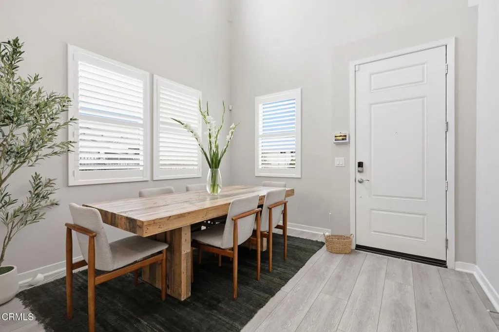 1582 E Thompson Boulevard, Ventura, CA 93001 - Photo 2 of 54, Ventura, CA