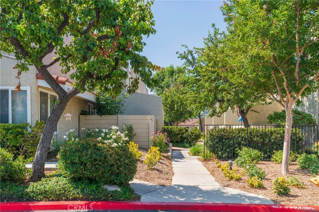 5694 E Los Angeles, Simi Valley, CA 93063 - Photo 3 of 32, Simi Valley, CA