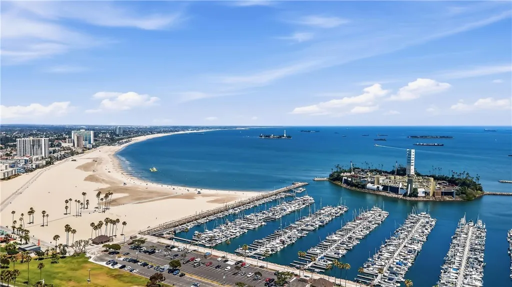 525 E Seaside Way Unit 1105, Long Beach, CA 90802 - Photo 4 of 47, Long Beach, CA