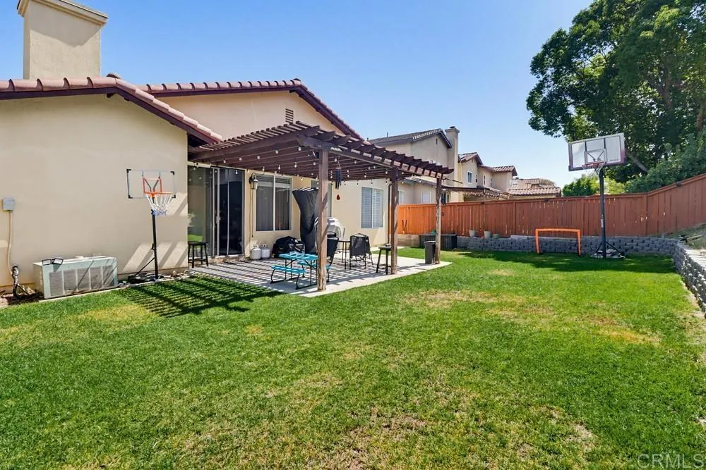 https://cdn.realtyfeed.com/cdn/127/306754667/c675280e8e06b0782ad4cd5b52c8d145.webp