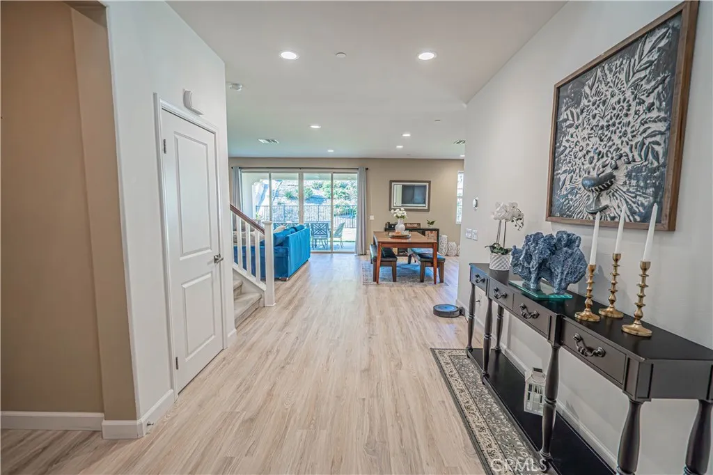 18642 Cedar Crest, Canyon Country, CA 91321 - Photo 4 of 60, Canyon Country, CA