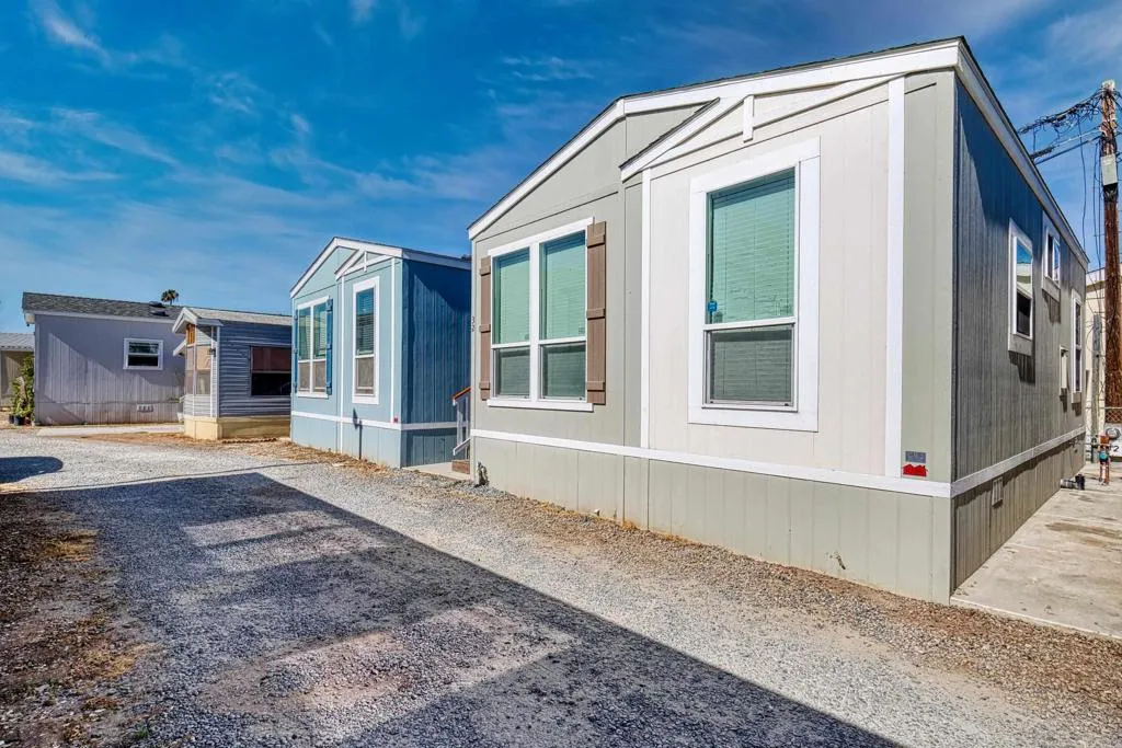 https://cdn.realtyfeed.com/cdn/127/306754680/24790812daf7656286d6649c9e882d3d.webp
