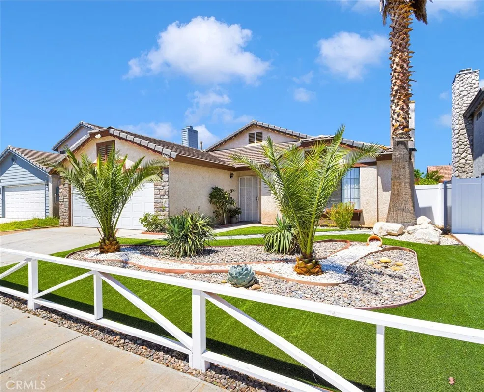 12400 Emeraldstone Dr., Victorville, CA 92392 - Photo 2 of 34, Victorville, CA