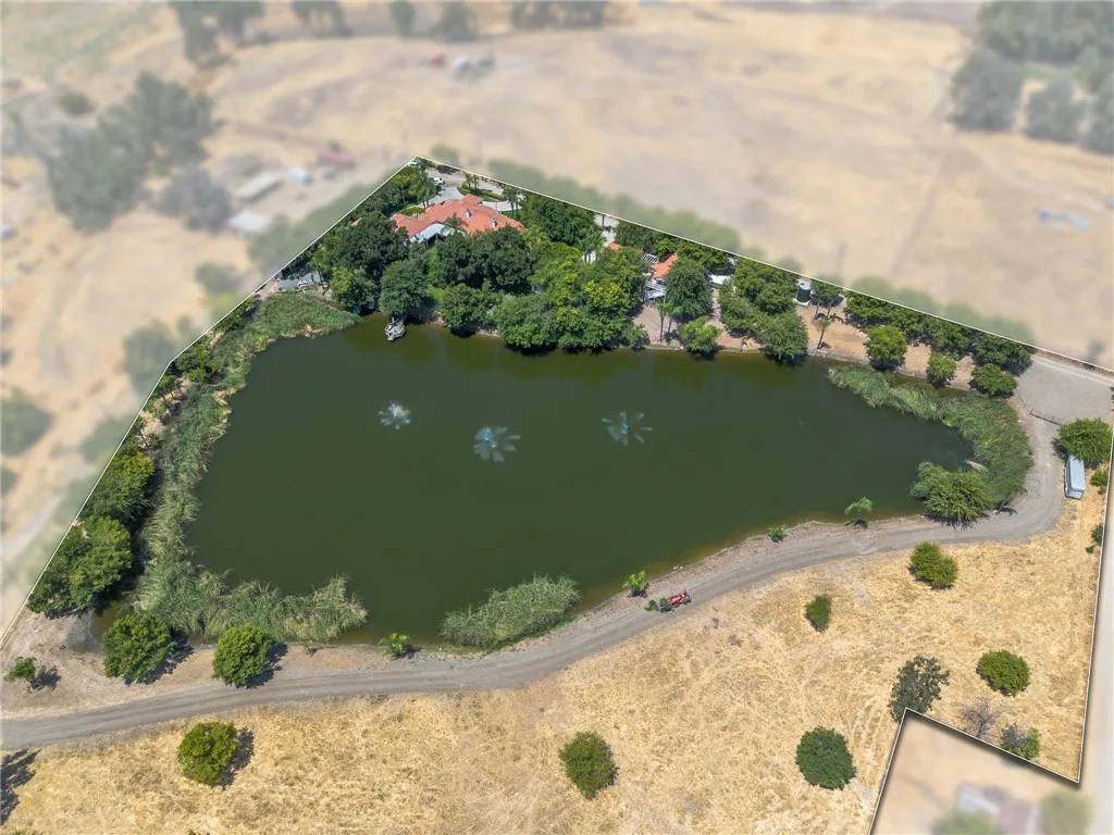 32933 Success Valley Drive, Porterville, CA 93257 - Photo 5 of 38, Porterville, CA