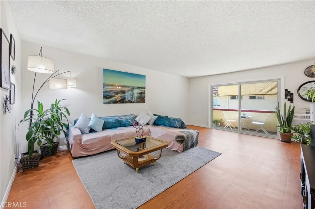 Photo #15: SW26140425 Listing: Photo #15