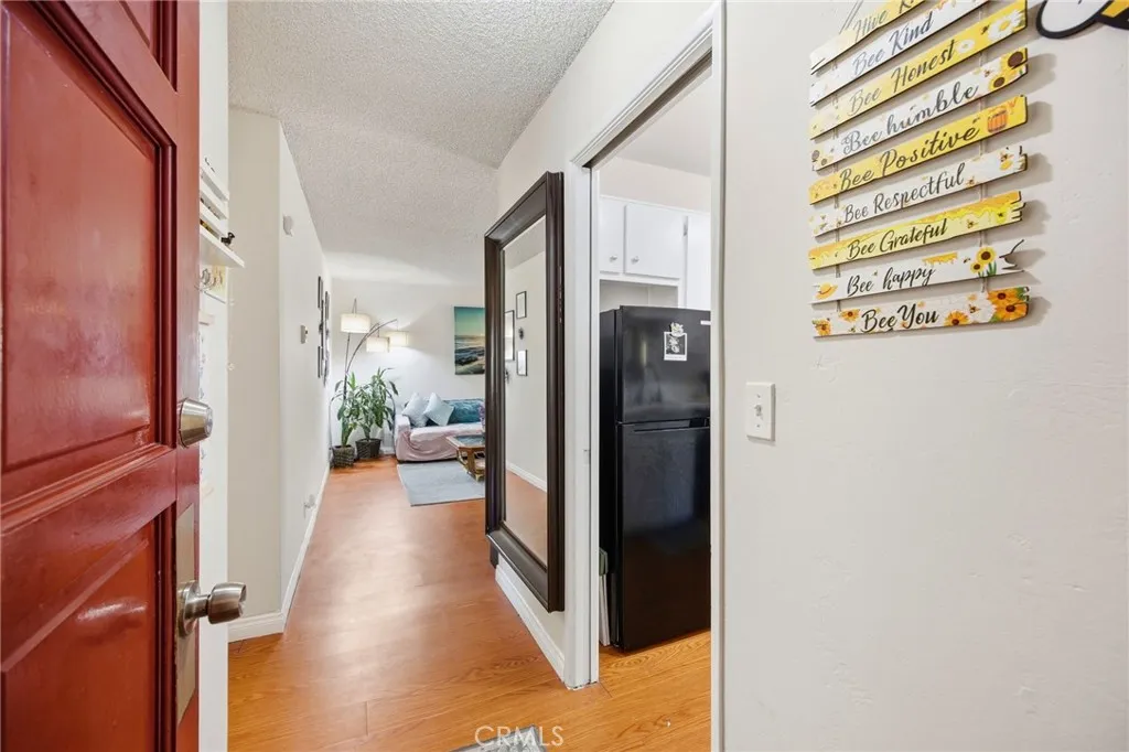 Photo #11: SW26140425 Listing: Photo #11