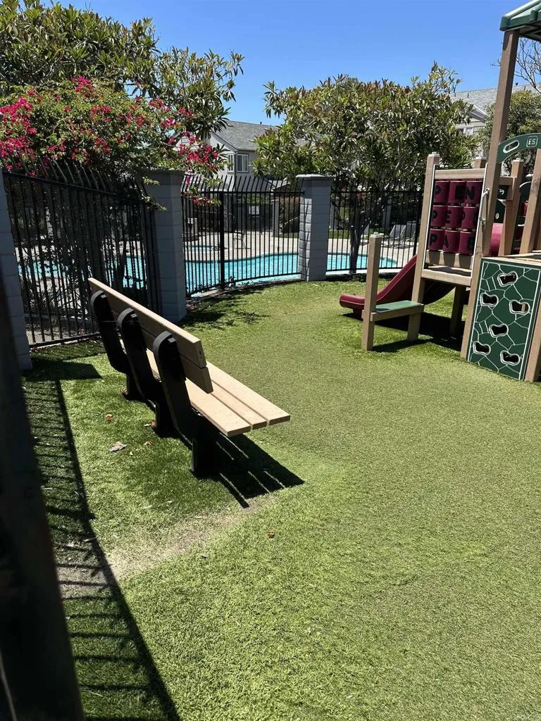 https://cdn.realtyfeed.com/cdn/127/306754737/74cf2ceef6f03bda1bb62be9b0e593c0.webp