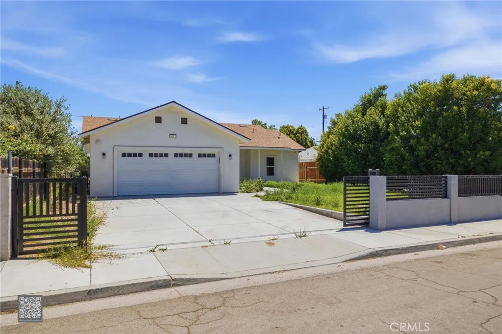 805 Lawson, Bakersfield, CA 93307 - Photo 2 of 31, Bakersfield, CA