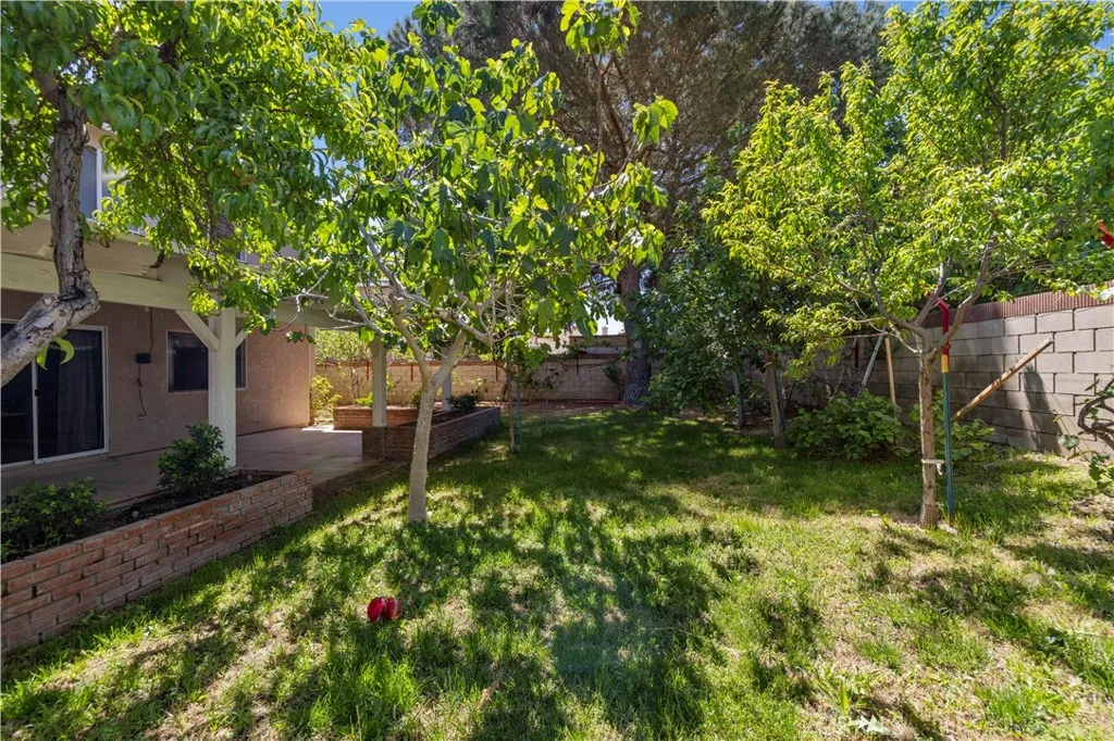 44131 Sunmist Court, Lancaster, CA 93535 - Photo 5 of 47, Lancaster, CA