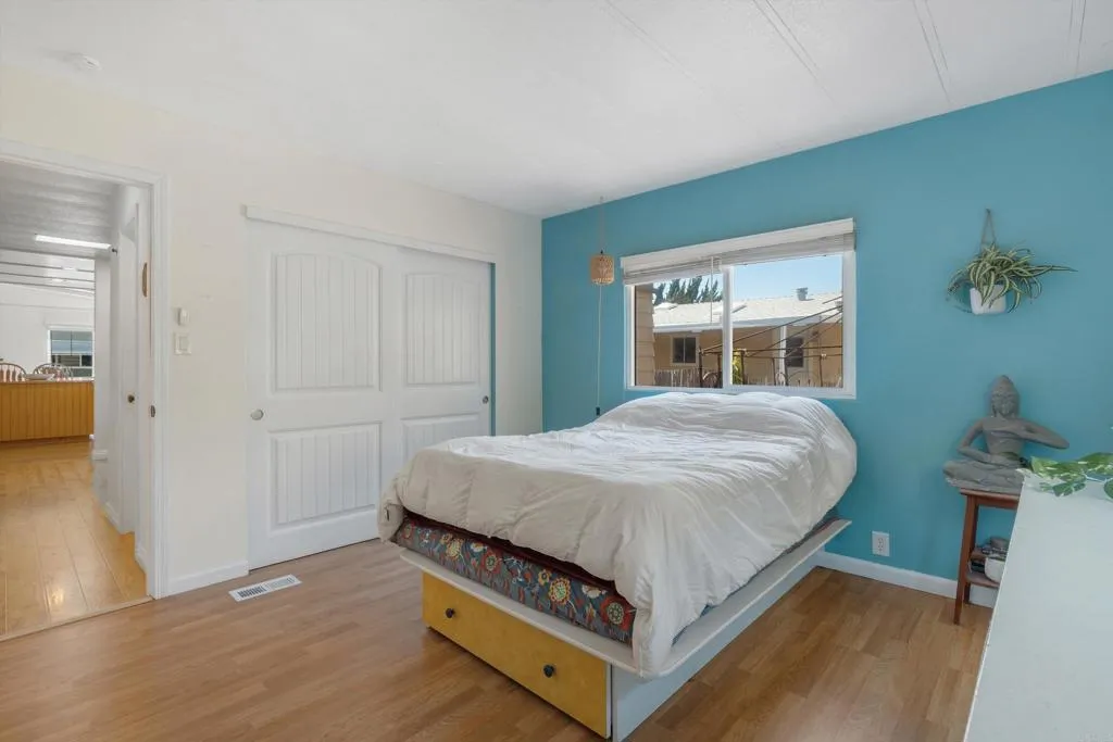 https://cdn.realtyfeed.com/cdn/127/306754753/2475c5ac0a270233e6816bc5d74ff1a5.webp