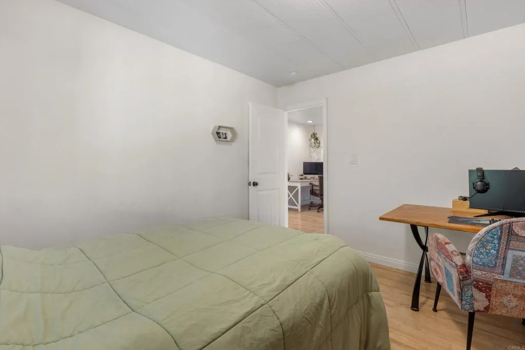 https://cdn.realtyfeed.com/cdn/127/306754753/814eec360b6942e116e1123b42f5e28d.webp