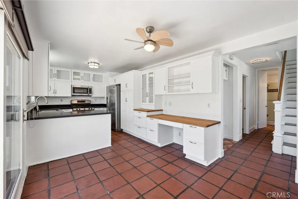 336 Canal Street, Newport Beach, CA 92663 - Photo 4 of 22, Newport Beach, CA