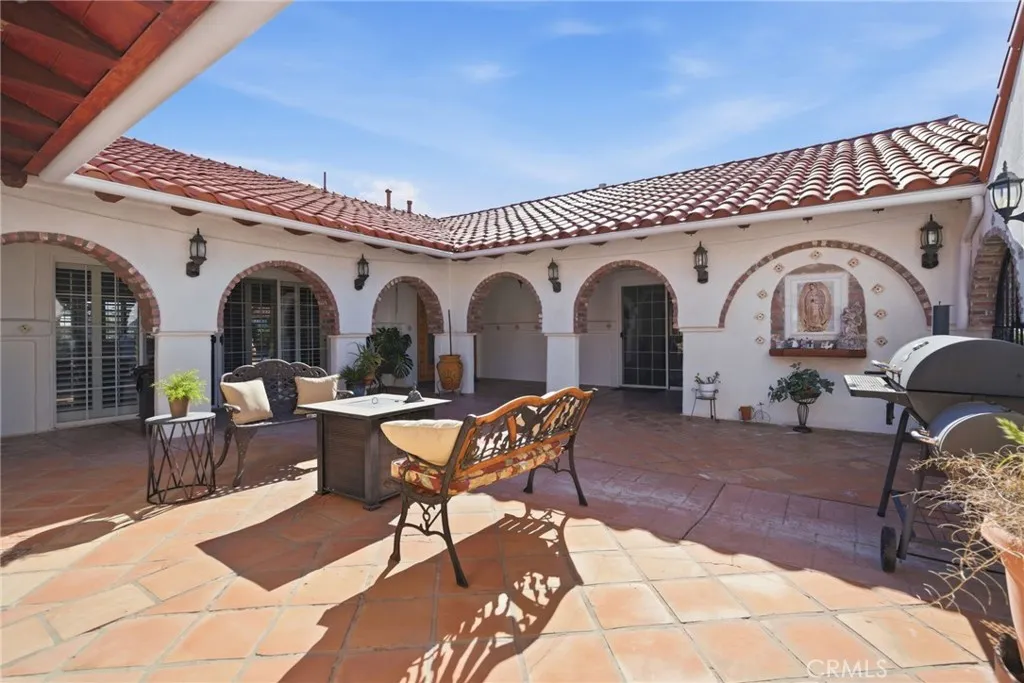 29952 Louis Ave, Canyon Country, CA 91351 - Photo 5 of 36, Canyon Country, CA