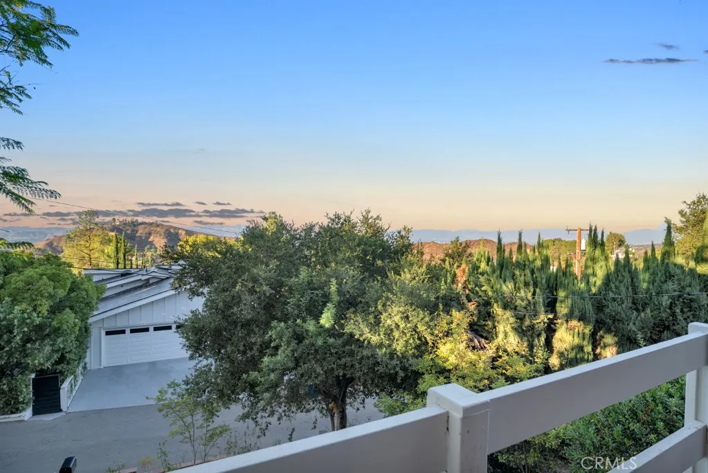 23680 Summit, Calabasas, CA 91302 - Photo 5 of 25, Calabasas, CA