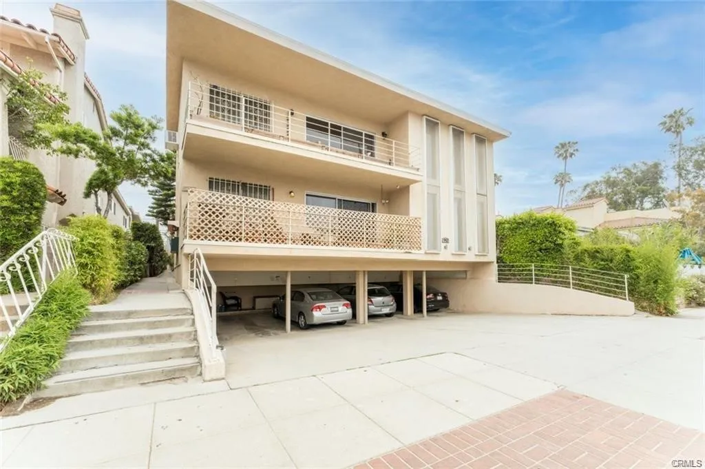 943 19th, Santa Monica, CA 90403 - Photo 4 of 47, Santa Monica, CA
