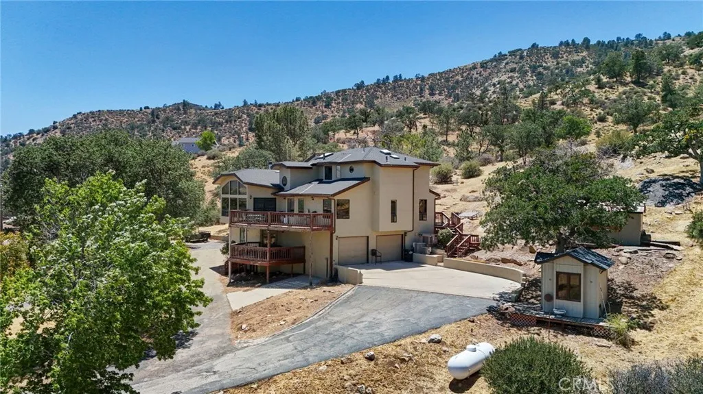 21800 Quail Springs Rd., Golden Hills, CA 93561 - Photo 2 of 49, Golden Hills, CA