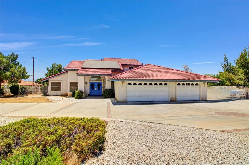 16410 Wintun, Apple Valley, CA 92307 - Photo 3 of 69, Apple Valley, CA