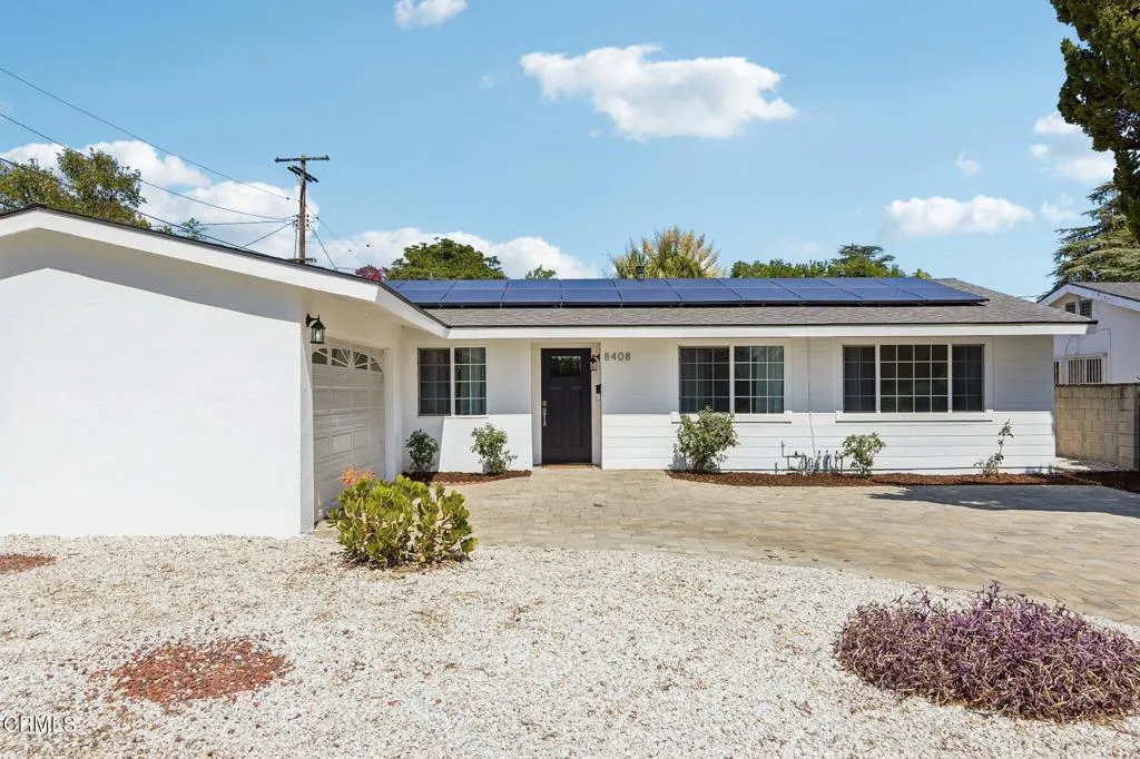 8408 Cozycroft Avenue, Los Angeles, CA 91306 - Photo 2 of 38, Los Angeles, CA