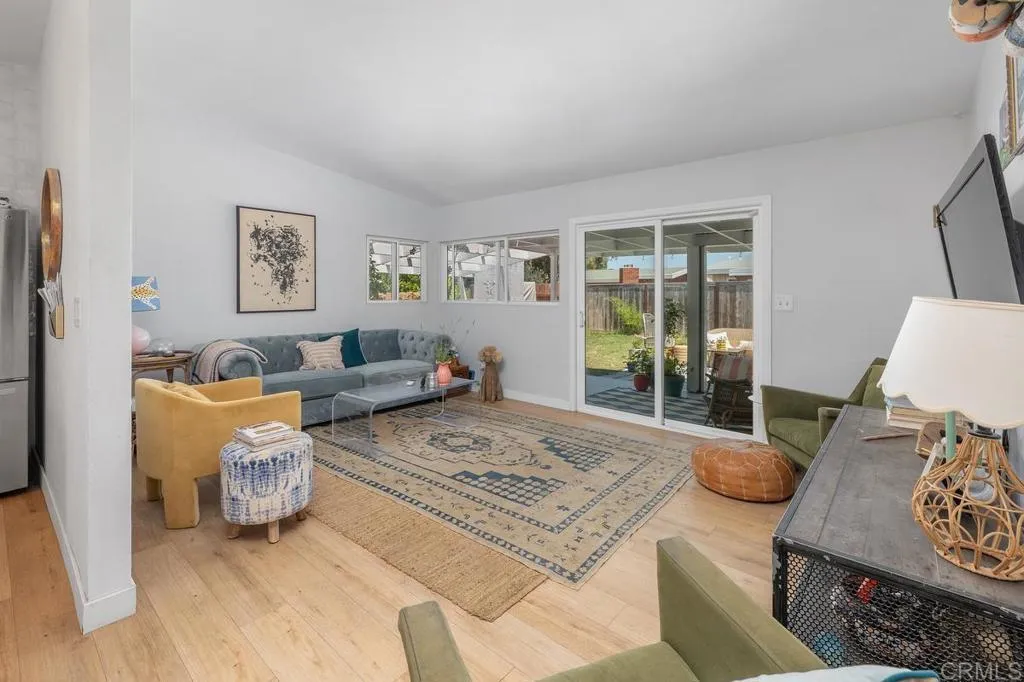 https://cdn.realtyfeed.com/cdn/127/306754840/ce575bd4c4ac82a4f921bac3997d244b.webp